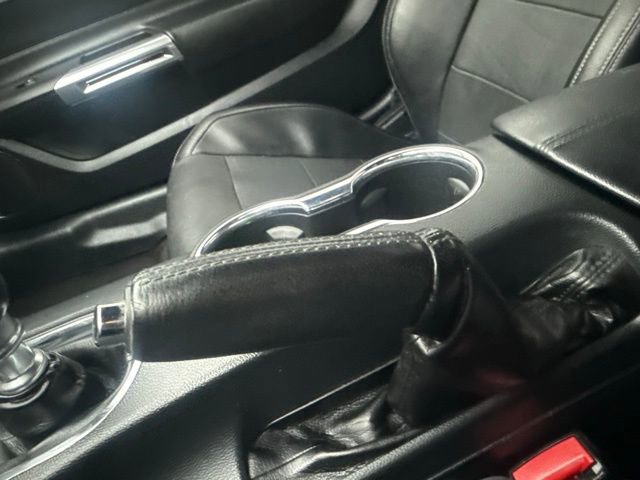 Used 2015 Ford Mustang GT Premium w/ Equipment Group 401A RWD image 27
