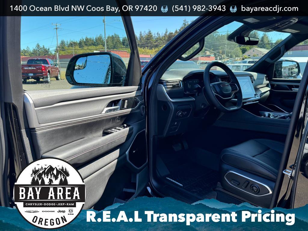 New 2025 Jeep Wagoneer Series III w/ Premium Group I image 17