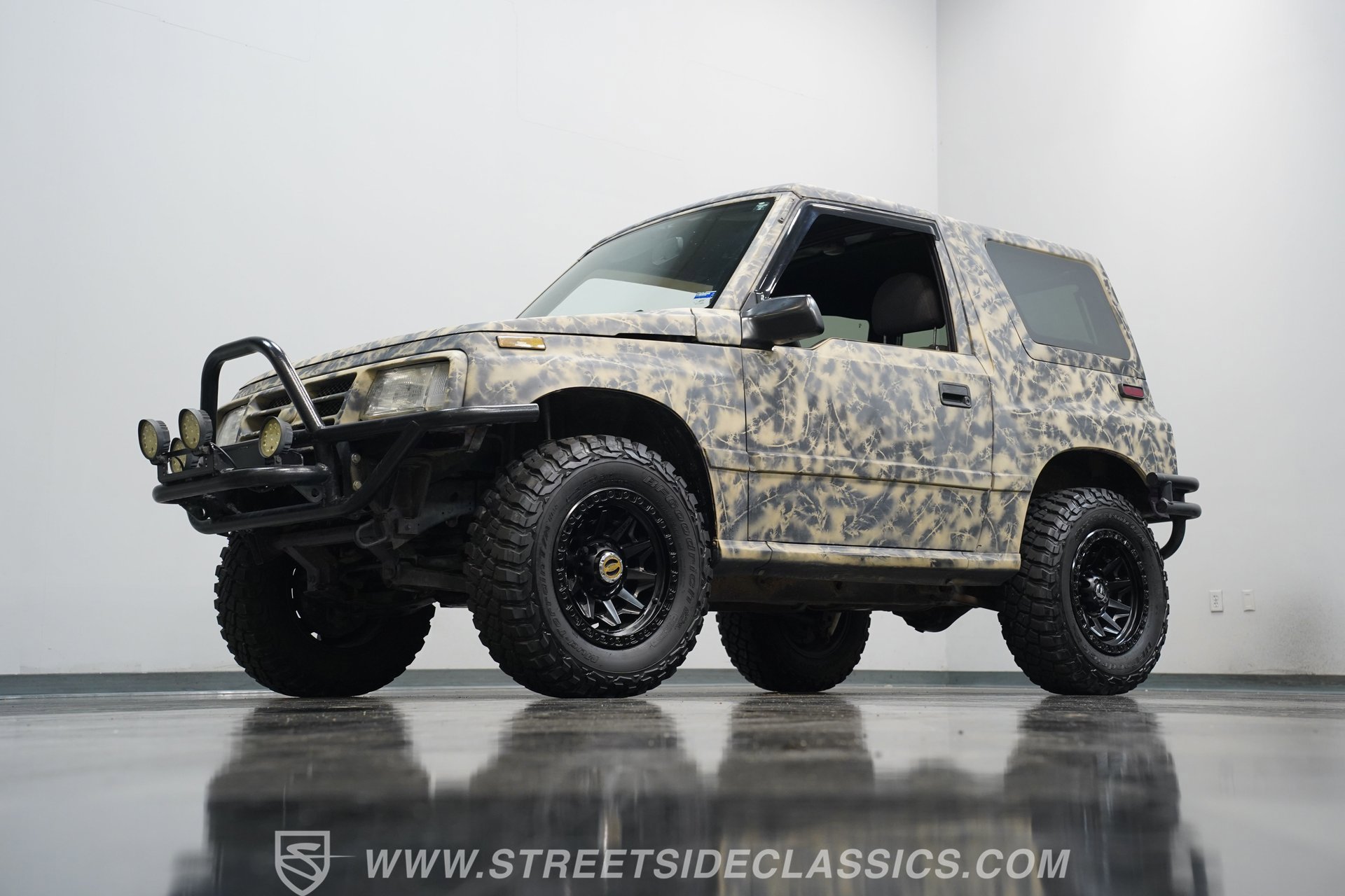 Used 1996 Geo Tracker 4WD 2-Door image 20