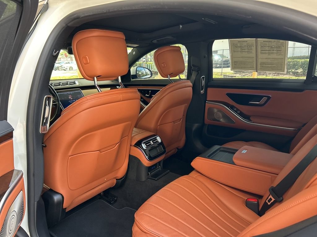 Used 2023 Mercedes-Benz S 500 4MATIC image 40