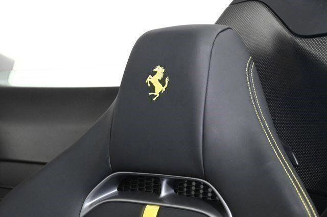 Used 2024 Ferrari SF90 Spider image 19