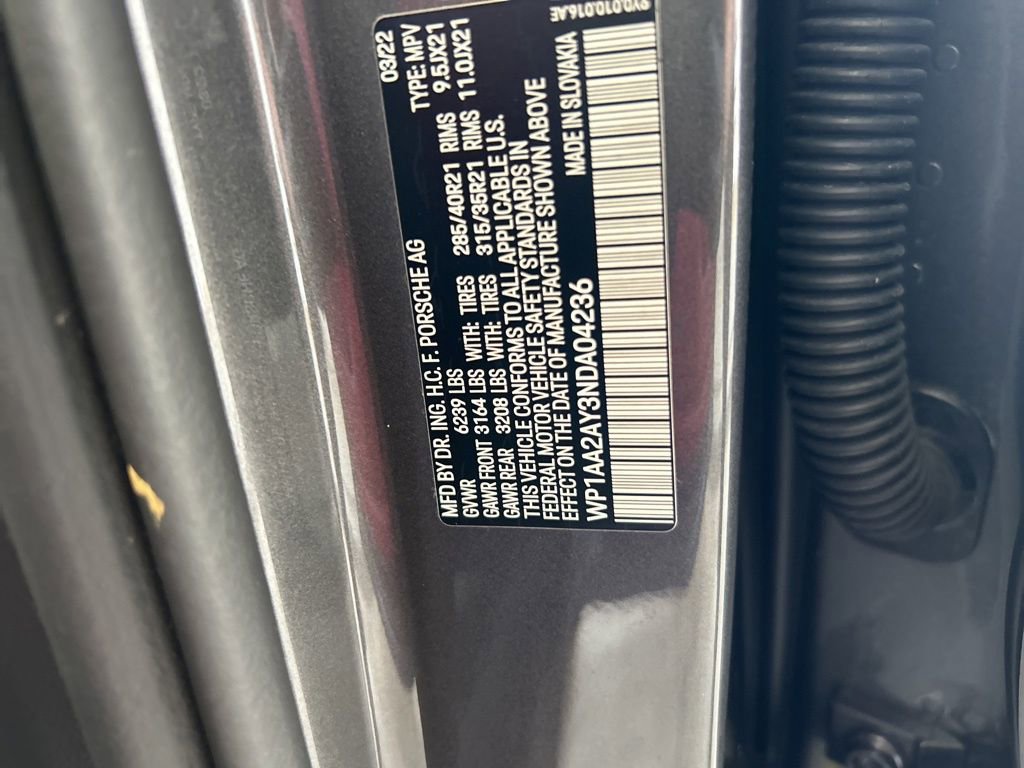 Used 2022 Porsche Cayenne w/ Premium Package Plus image 42