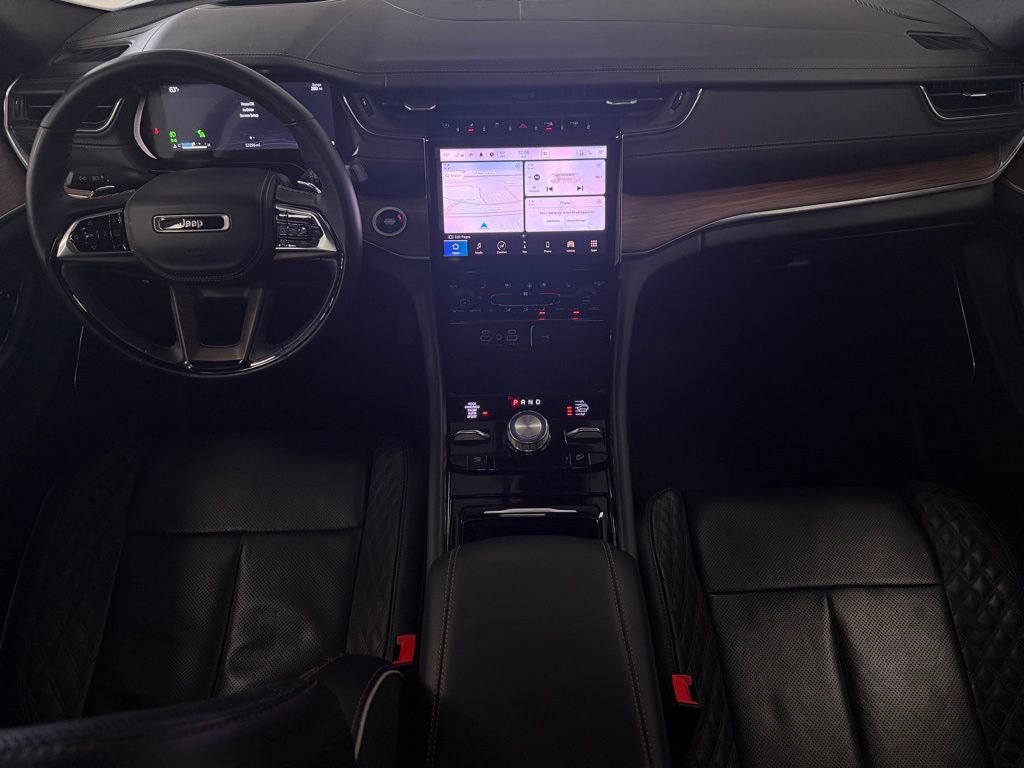 Used 2022 Jeep Grand Cherokee L Summit w/ Advanced Protech Group IV AWD/4WD image 16