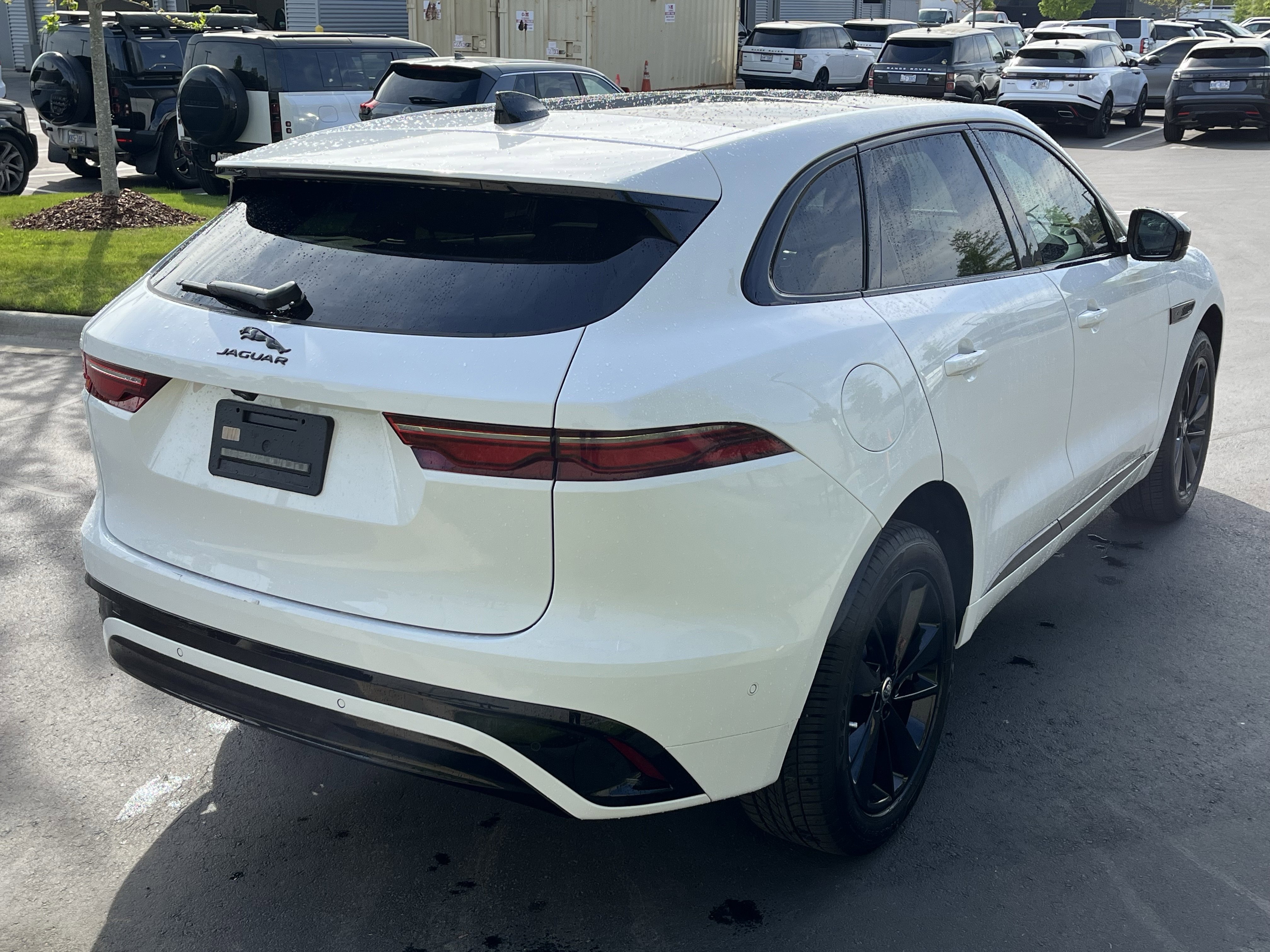 Used 2025 Jaguar F-PACE R-Dynamic S image 7