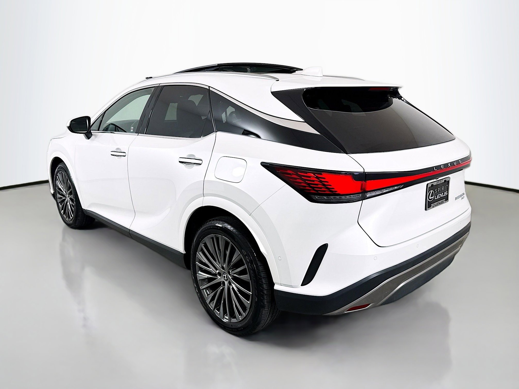 Certified 2024 Lexus RX 350 350h Luxury w/ Convenience Package image 5