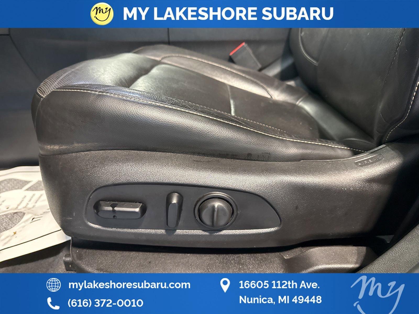 Used 2018 GMC Acadia SLT image 11