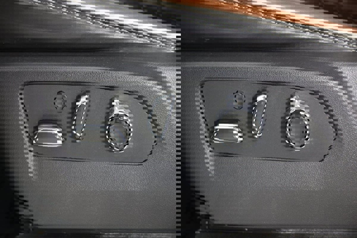 Used 2024 GMC Sierra 1500 Denali Ultimate image 26