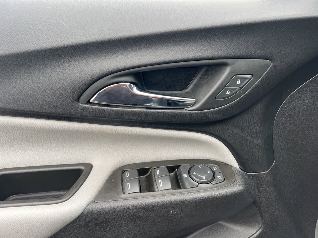 Used 2024 Chevrolet Equinox LT image 9