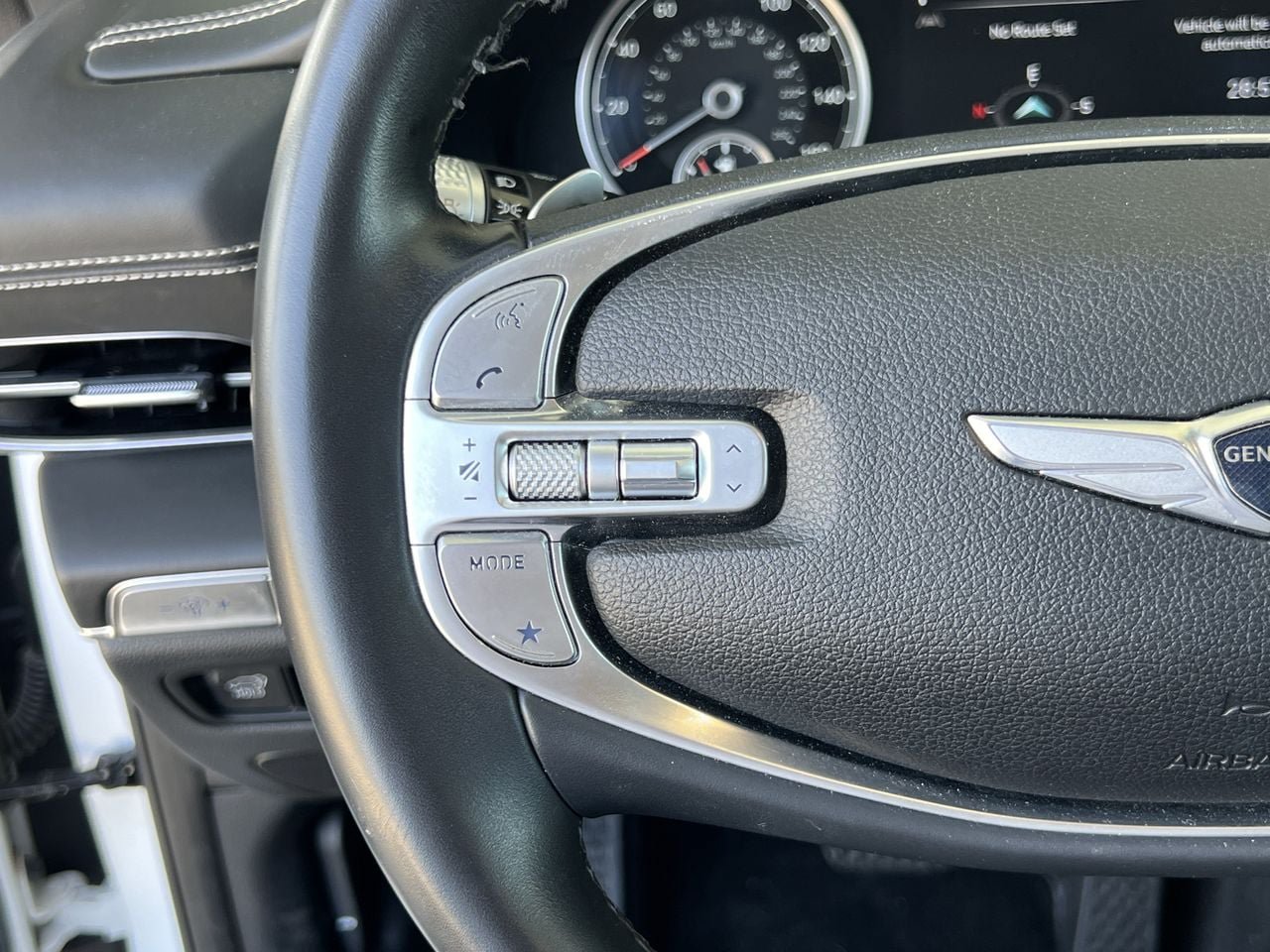 Used 2024 Genesis GV80 2.5T AWD/4WD image 10
