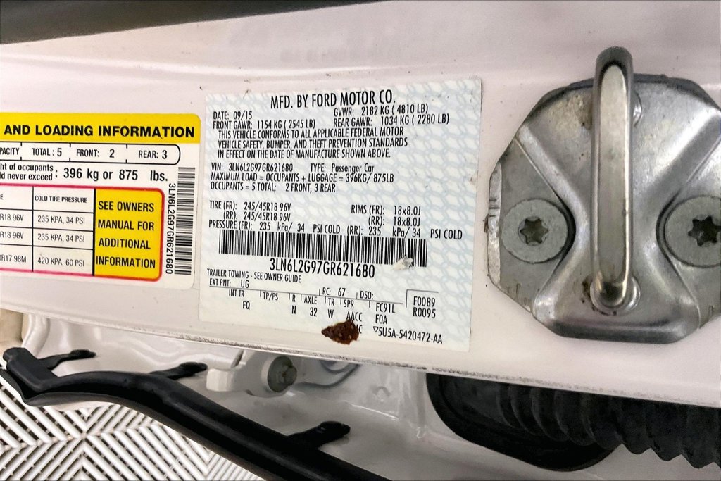 Used 2016 Lincoln MKZ w/ Equipment Group 200A Select FWD image 15