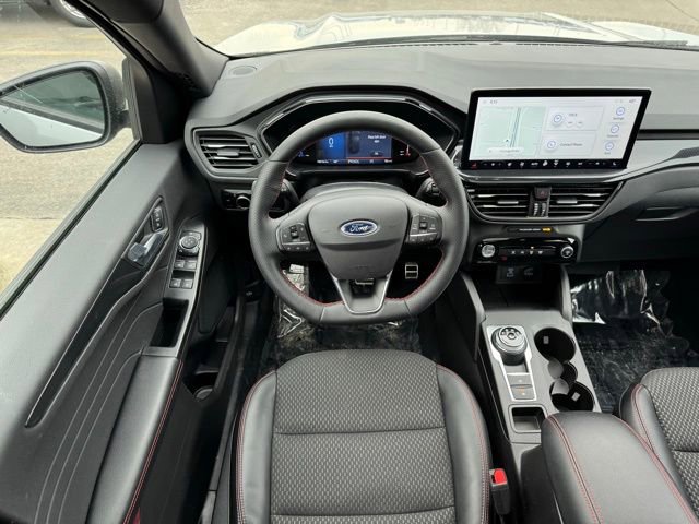 Certified 2023 Ford Escape ST-Line w/ Tech Pack #1 image 5
