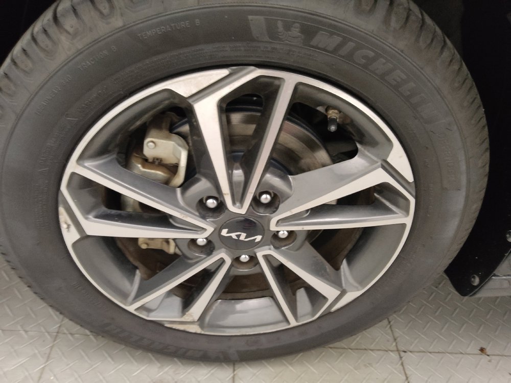 Used 2023 Kia Forte LXS FWD image 31