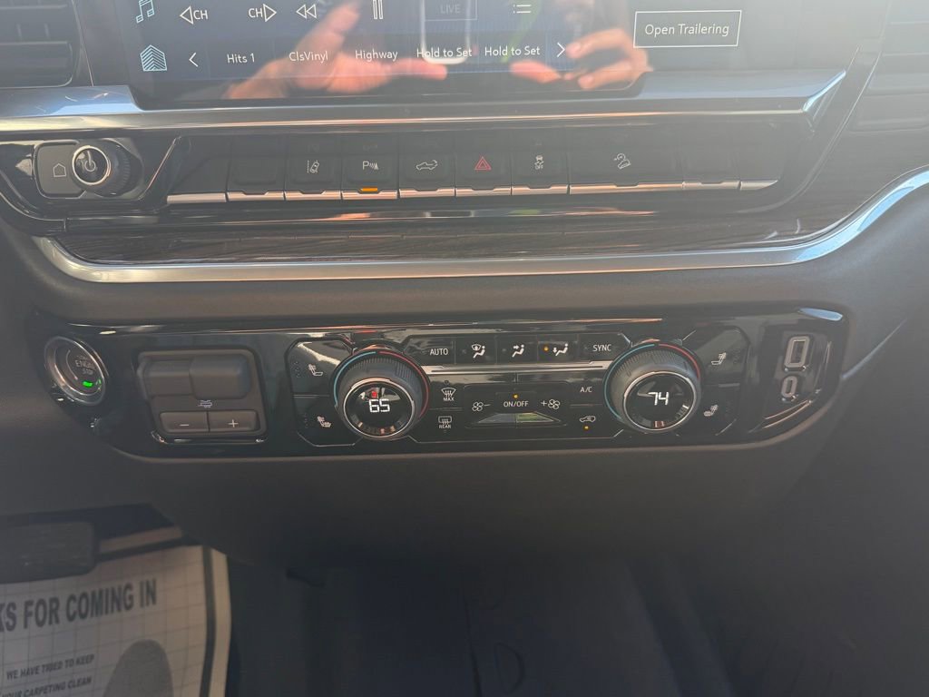 Used 2025 Chevrolet Silverado 2500 LT w/ All Star Edition image 23