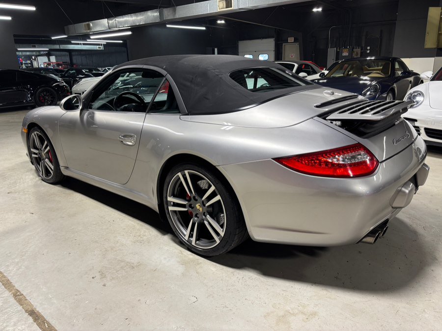Used 2011 Porsche 911 Carrera S RWD image 14