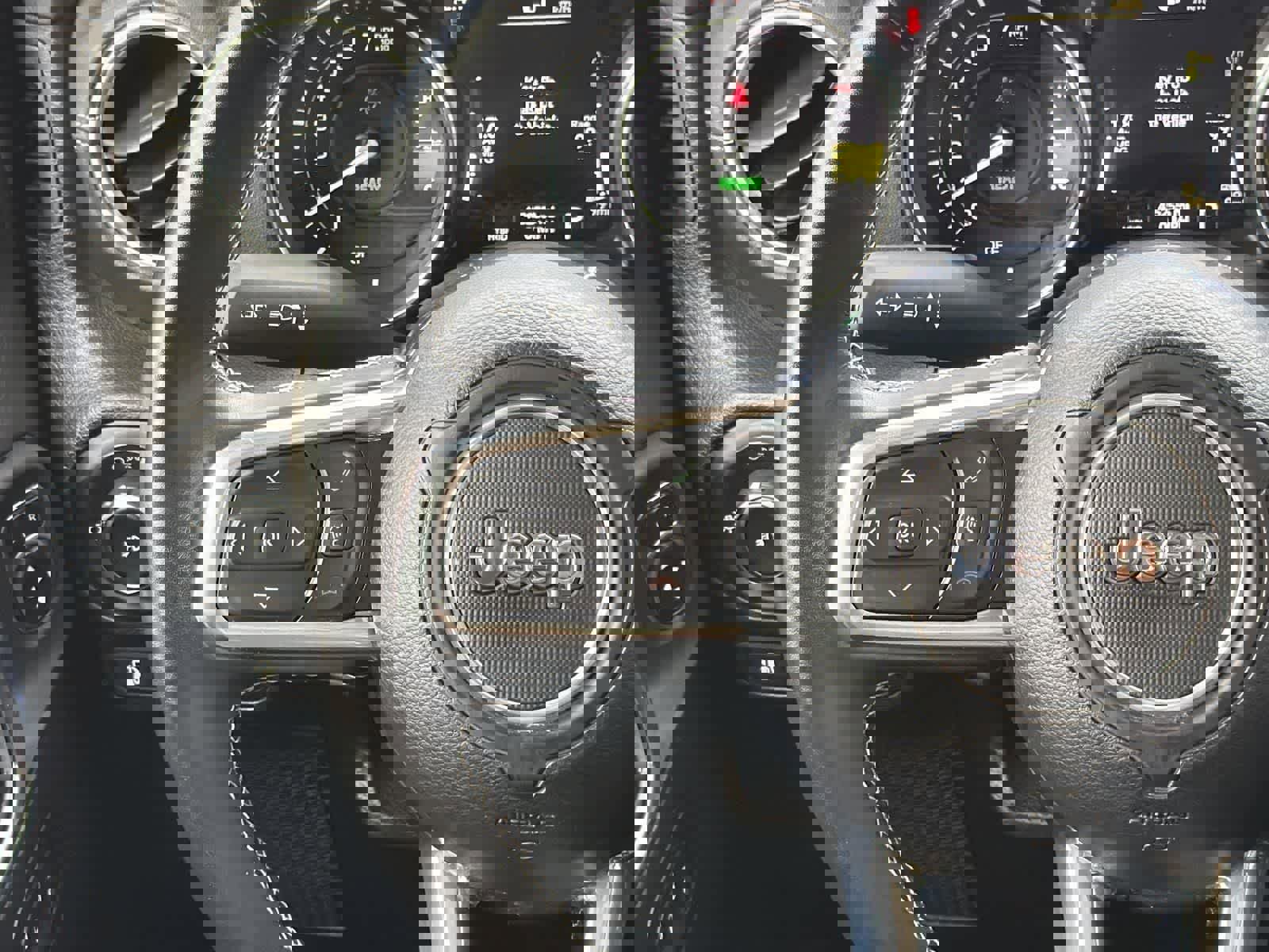 Used 2022 Jeep Wrangler Unlimited Sahara w/ Cold Weather Group image 12