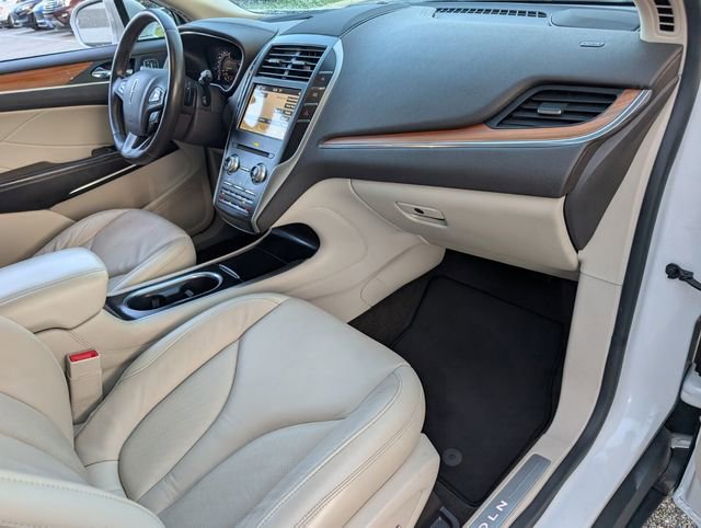 Used 2019 Lincoln MKC Select w/ Select Plus Package image 13