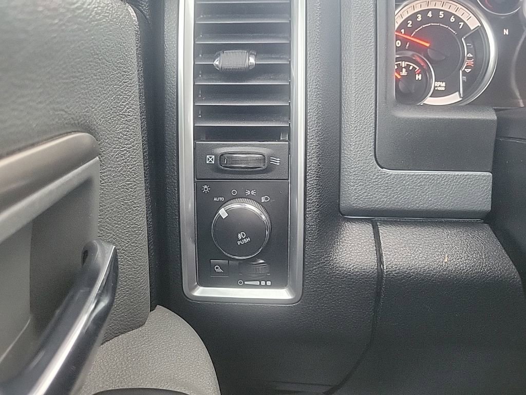 Used 2016 RAM 1500 Big Horn image 11