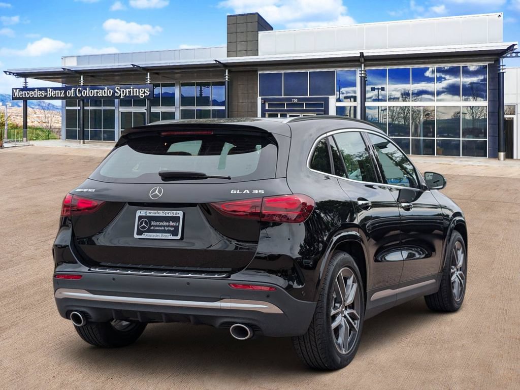 New 2026 Mercedes-Benz GLA 35 AMG 4MATIC image 5