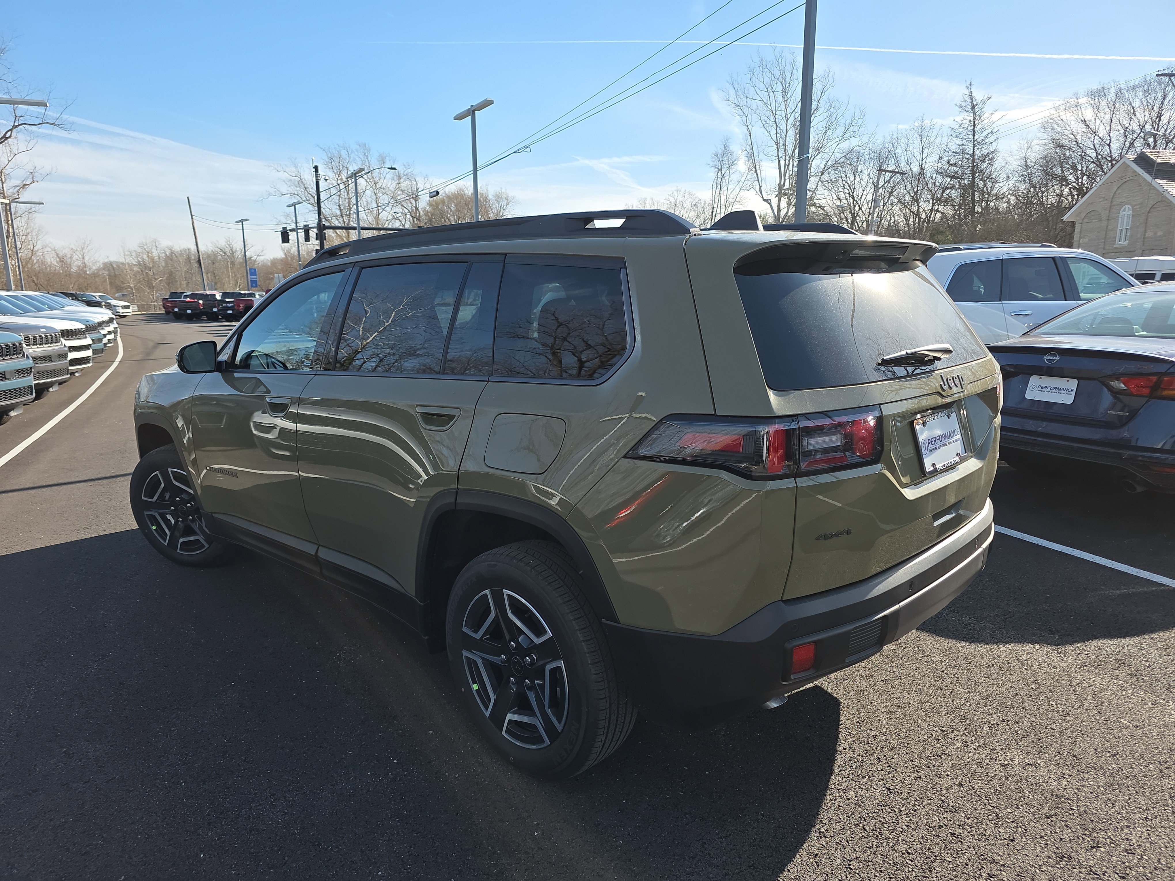 New 2026 Jeep Cherokee Laredo image 18