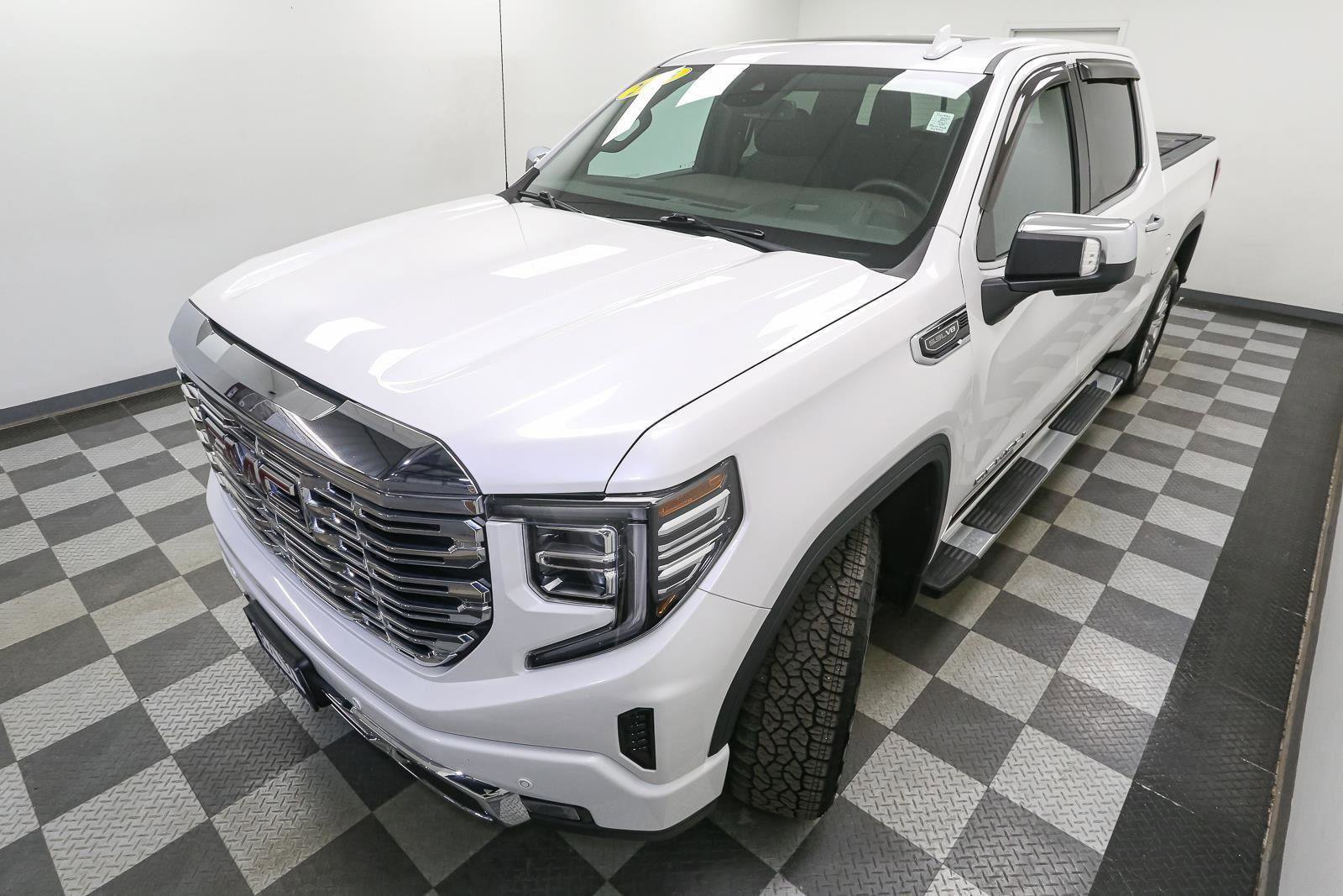 Used 2023 GMC Sierra 1500 Denali image 6