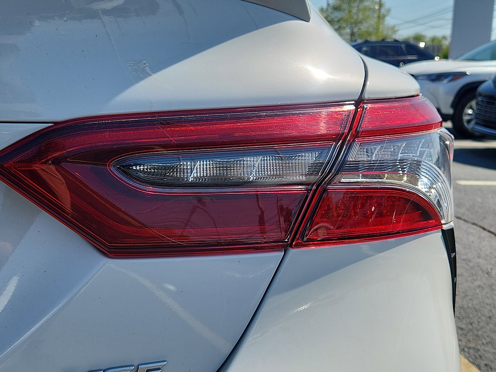 Used 2023 Toyota Camry XSE image 5