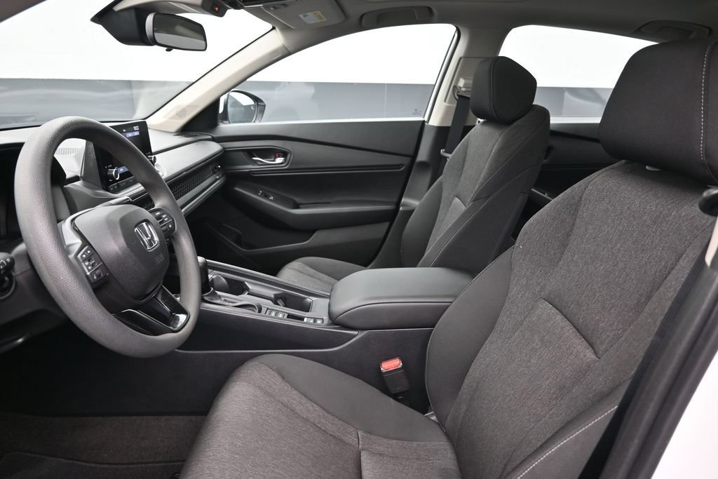 Certified 2024 Honda Accord EX image 25