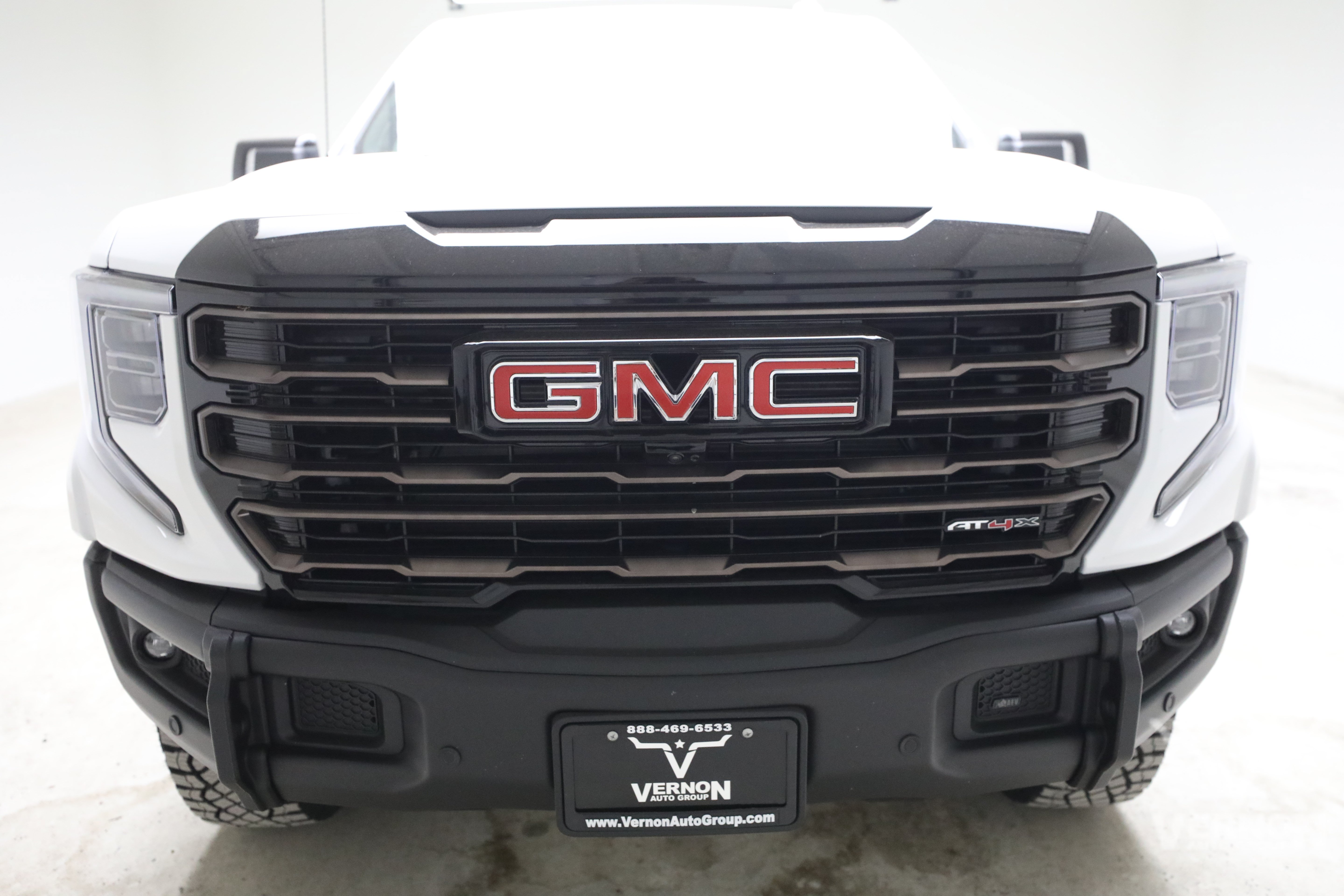 New 2026 GMC Sierra 1500 AT4X AWD/4WD image 8