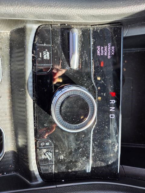 Used 2024 Jeep Grand Cherokee Limited 4xe image 8