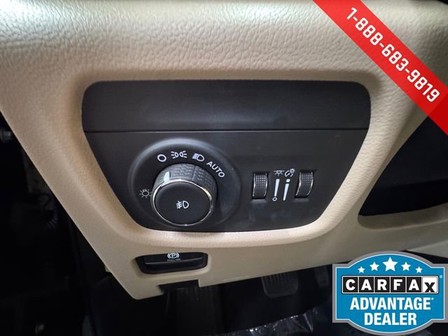 Used 2023 Jeep Grand Cherokee Limited w/ Luxury Tech Group II image 23