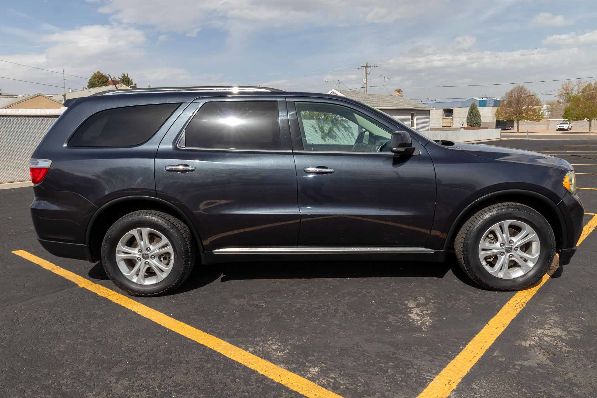 Used 2013 Dodge Durango Crew AWD/4WD image 2