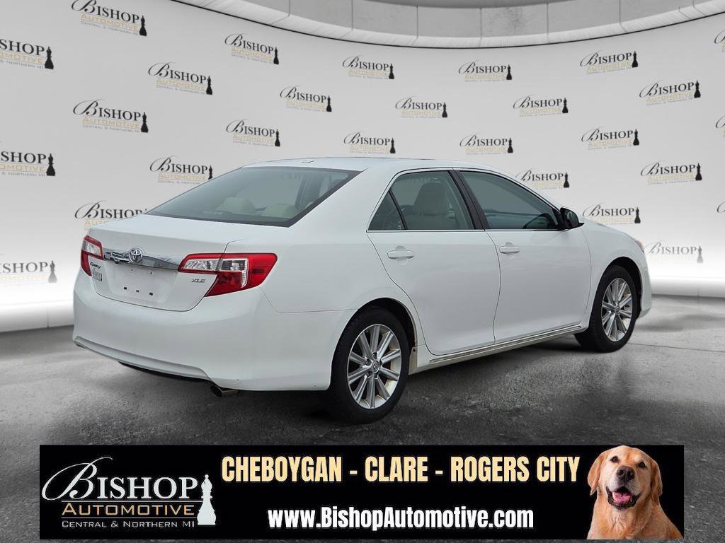 Used 2013 Toyota Camry XLE w/ Leather Pkg image 22