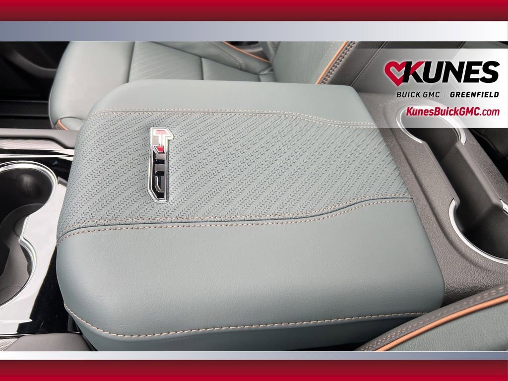 New 2026 GMC Yukon XL AT4 image 30