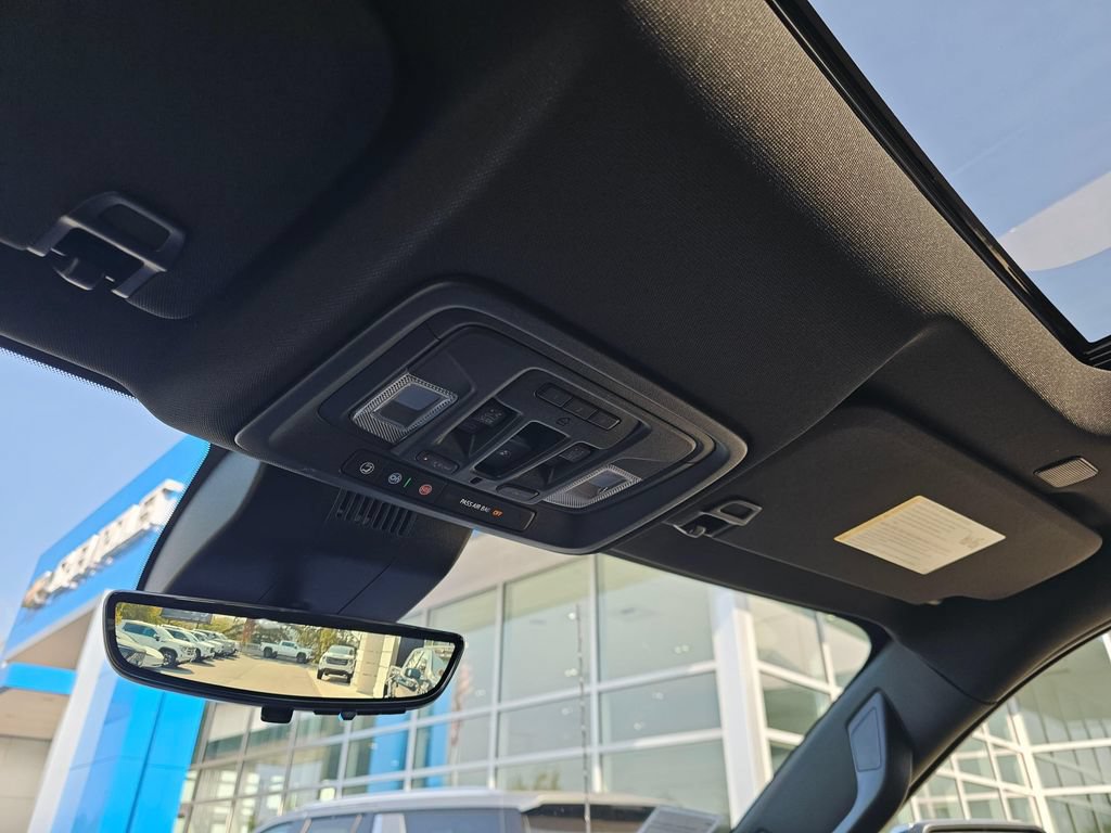 New 2026 Chevrolet Silverado 3500 High Country w/ High Country Premium Package AWD/4WD image 32