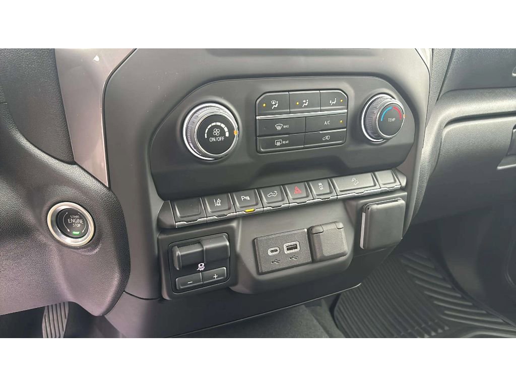 Used 2024 Chevrolet Silverado 2500 Custom w/ Custom Value Package image 18