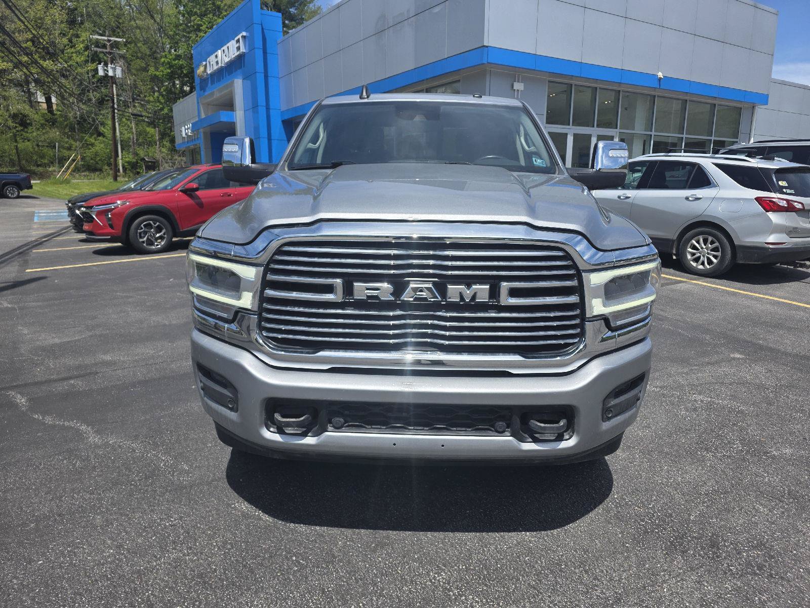 Used 2024 RAM 2500 Laramie w/ Safety Group AWD/4WD image 2