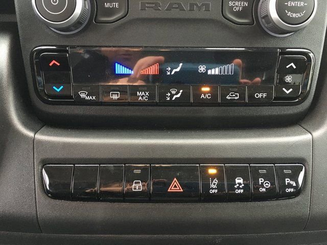 New 2024 RAM ProMaster 3500 w/ Leather Interior Group FWD image 18