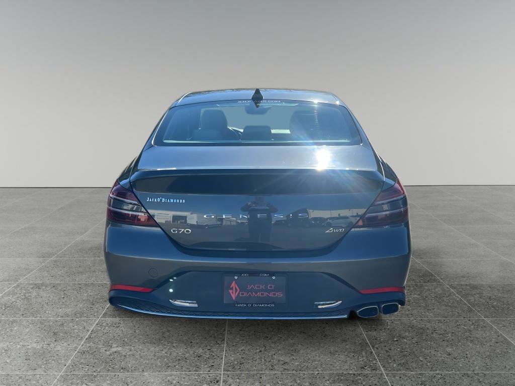 Used 2023 Genesis G70 2.0T image 5