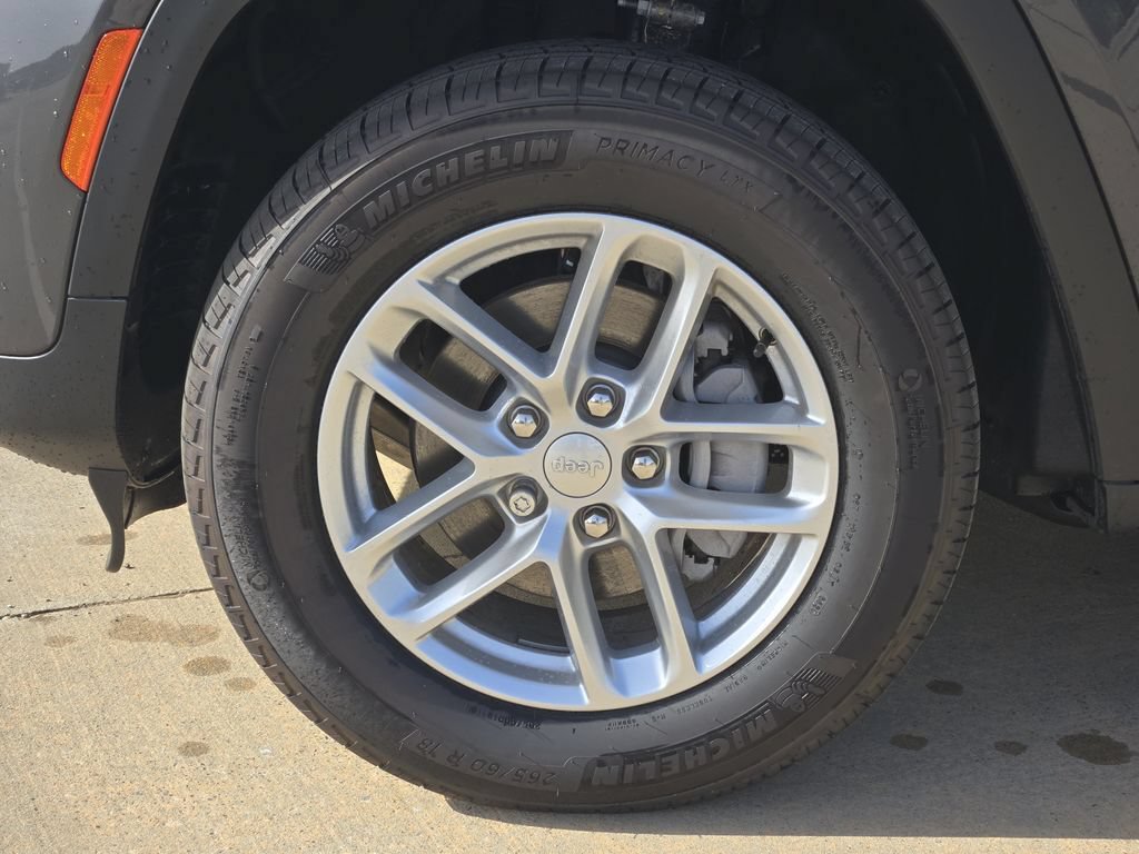 New 2026 Jeep Grand Cherokee Laredo X AWD/4WD image 10