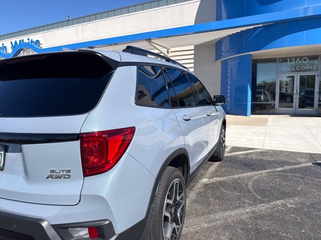 Used 2023 Honda Passport Elite image 15