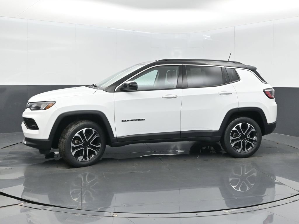 Certified 2022 Jeep Compass Limited image 4