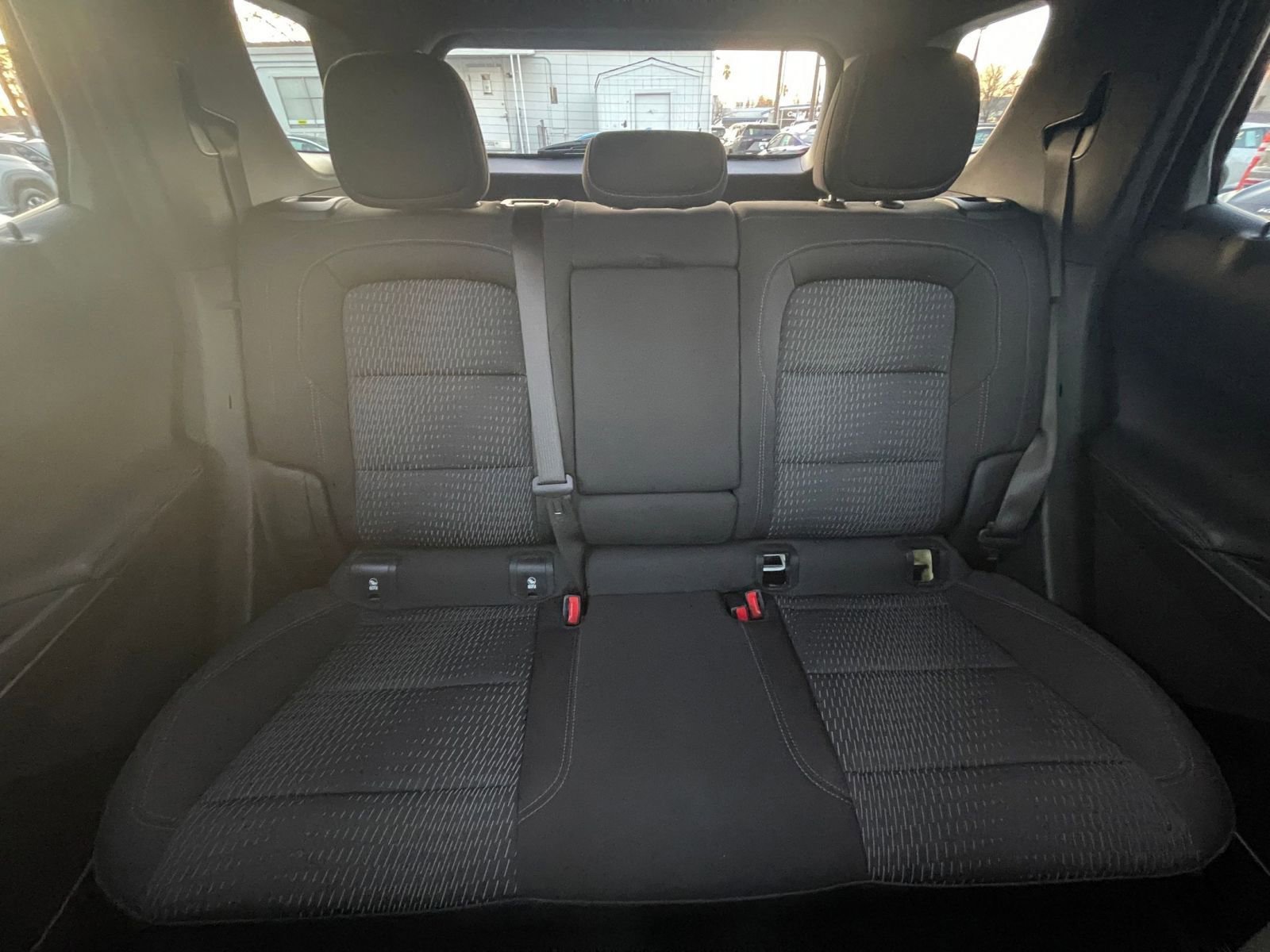 Used 2025 Chevrolet Equinox LT image 38