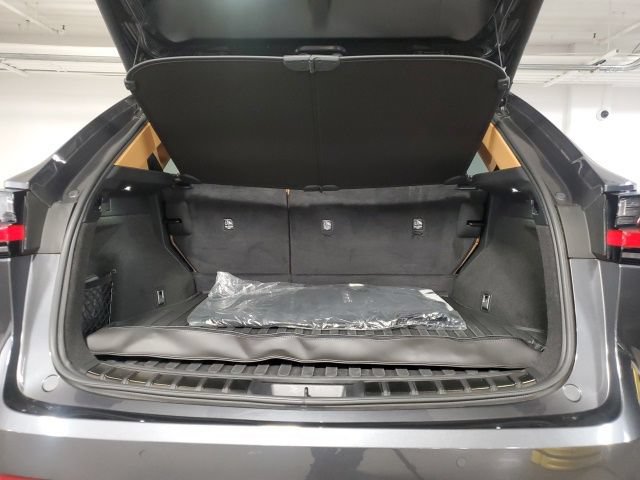 Used 2024 Lexus NX 350h AWD image 31