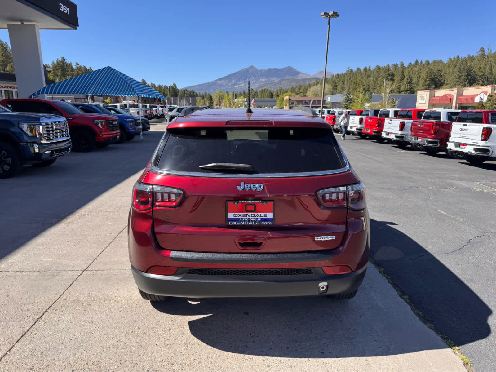 Used 2021 Jeep Compass Latitude w/ Sun and Sound Group FWD image 4
