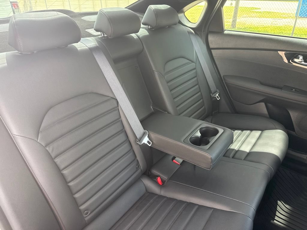 Used 2022 Kia Forte GT w/ GT2 Package FWD image 17