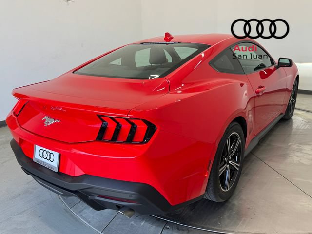 Used 2025 Ford Mustang Coupe RWD image 33