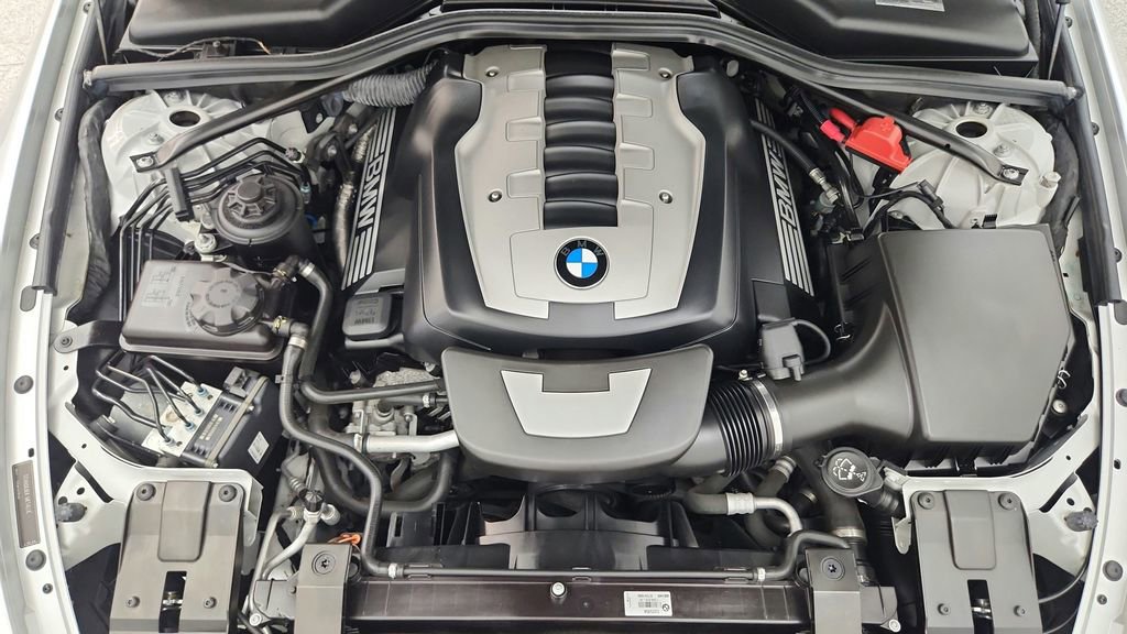 Used 2010 BMW 650i Convertible RWD image 53