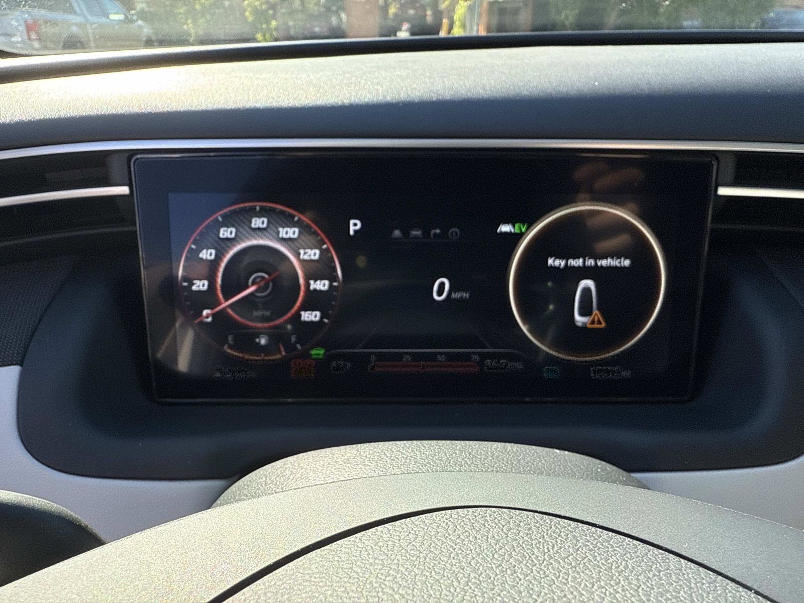 Certified 2024 Hyundai Tucson Limited image 29