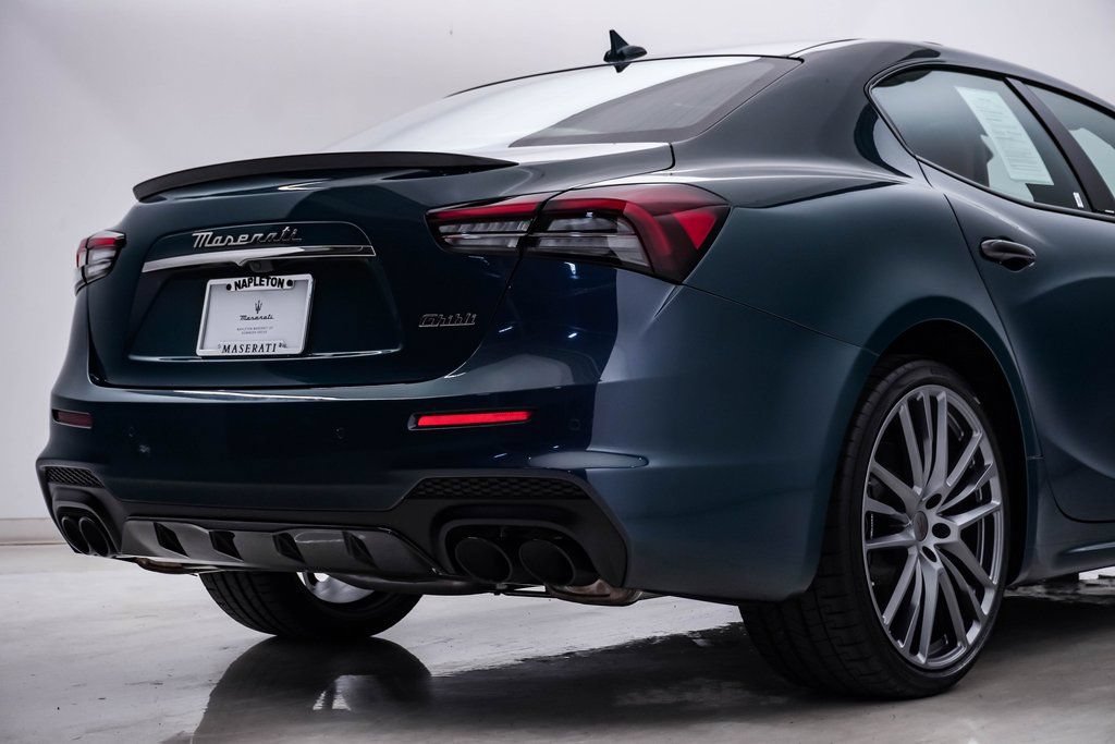 Used 2024 Maserati Ghibli Trofeo RWD image 13