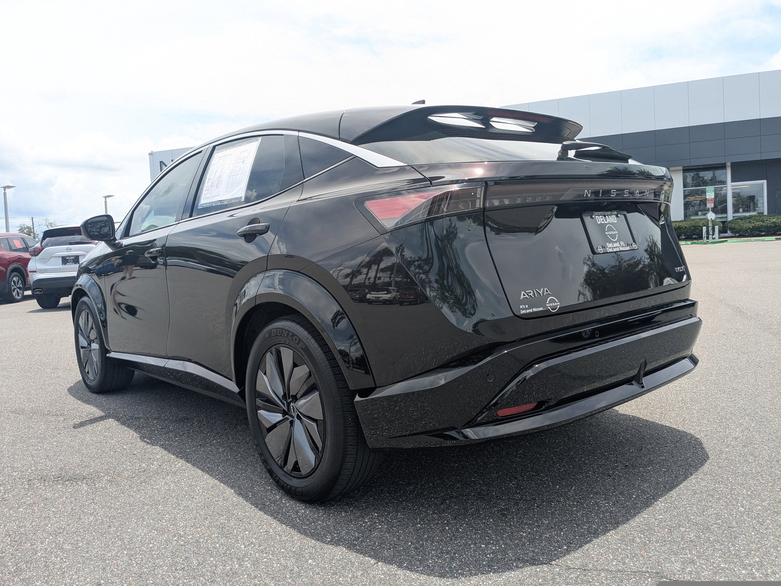 Certified 2023 Nissan Ariya FWD image 6