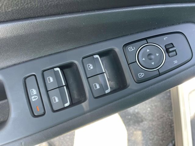 Certified 2023 Hyundai Santa Fe SE image 15